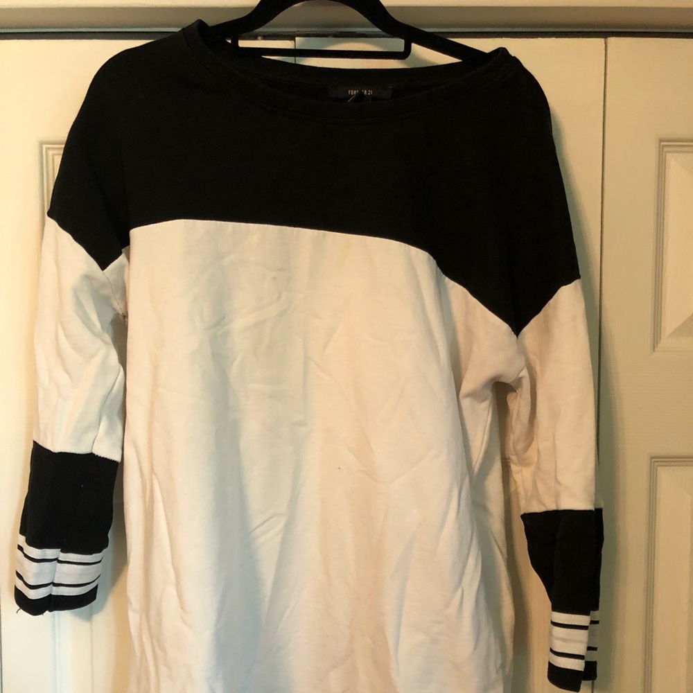 Long sleeve F21 top